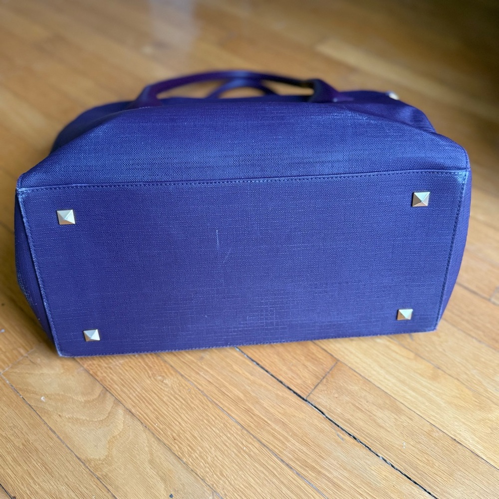 DAGNE DOVER Signature Legend Tote Bag - Picture 7 of 10